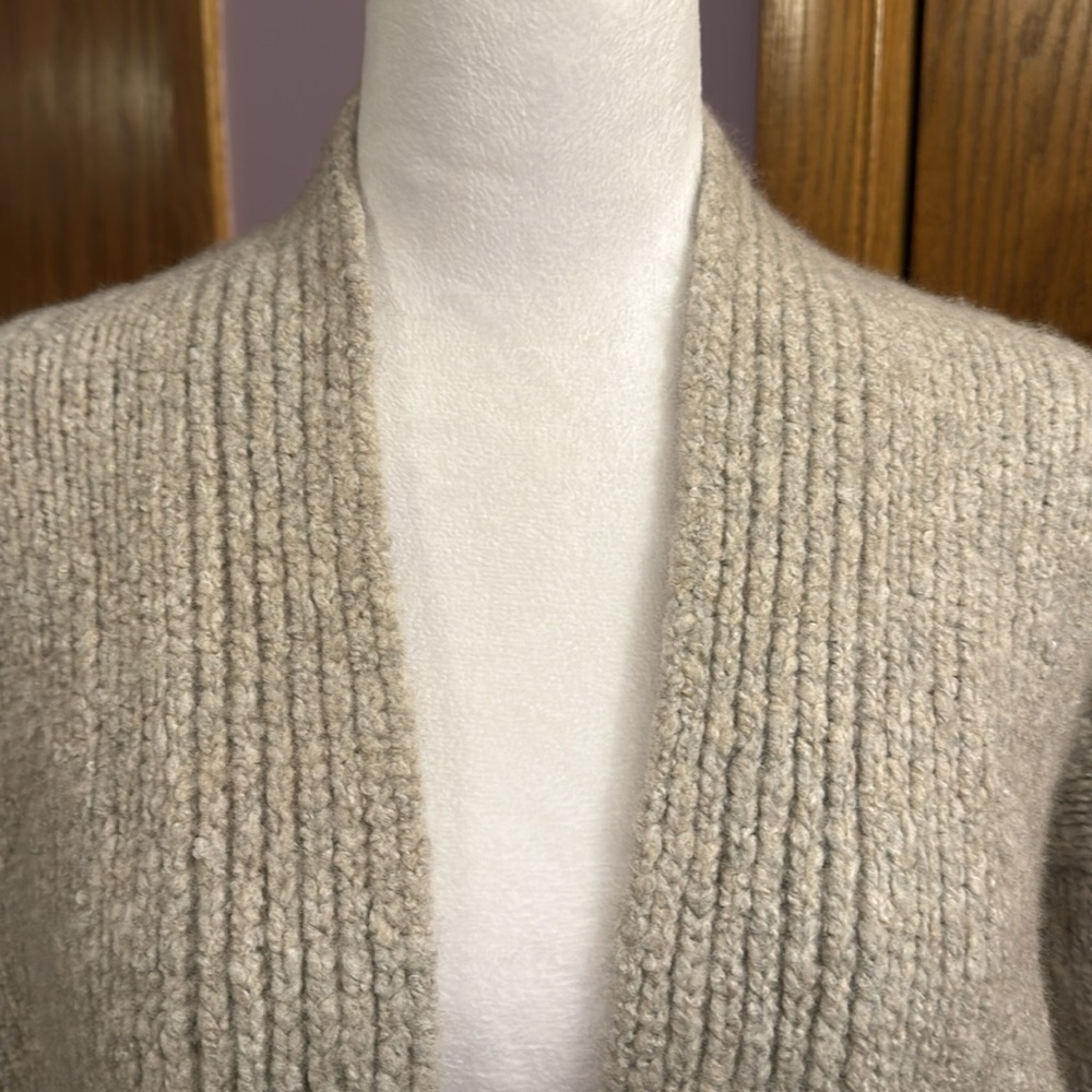 Vince size small sweater cardigan. - Picture 2 of 11